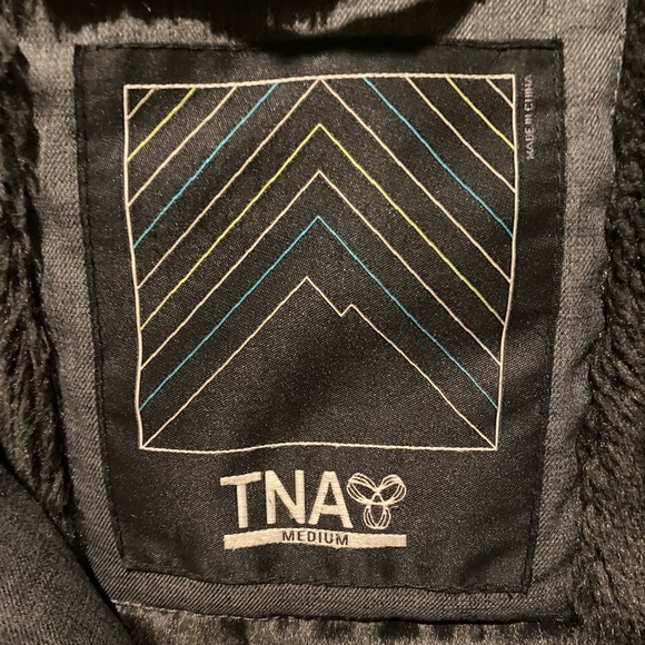 TNA (Artizia) Jacket (Parka) - Picture 5 of 9